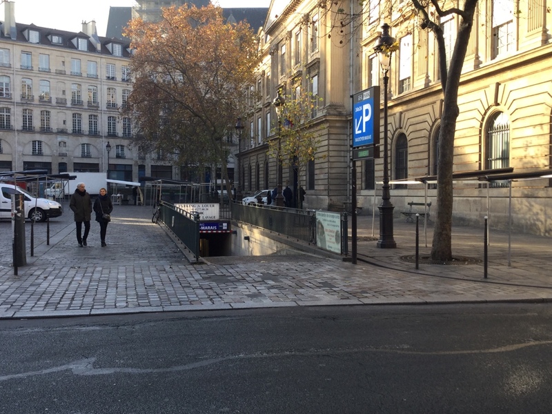 Street view of Parking Baudoyer-Marais