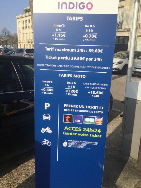 Street view of Parking Joffre Ecole Militaire