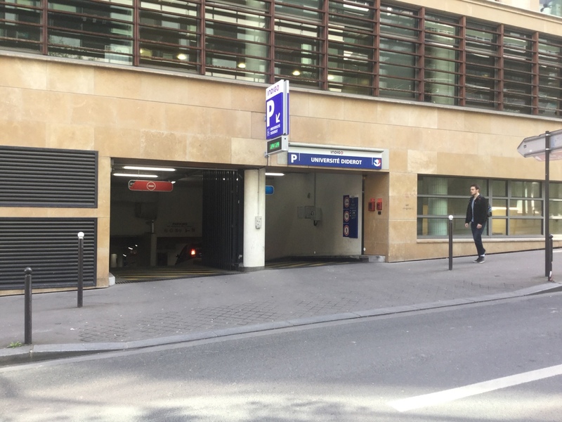 Street view of Université Diderot