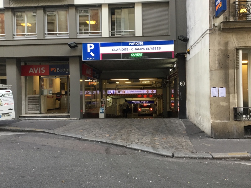 Street view of Claridge - Champs Elysees