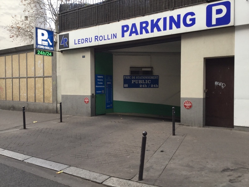 Street view of Ledlu-Rollin Parking