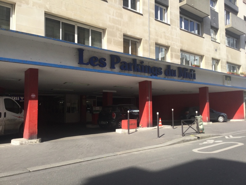 Street view of Les Parkings du Midi