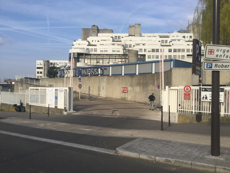 Street view of Robert-Debré