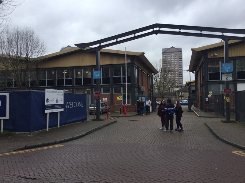 Street view of Mastmaker Rd