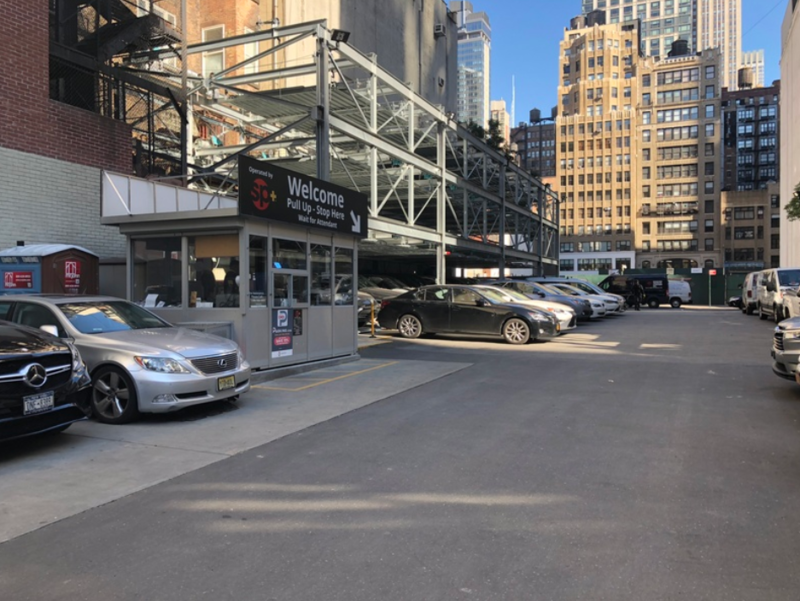 Street view of (SP+) - 7 W. 28th St. Lot - VIP Self Park