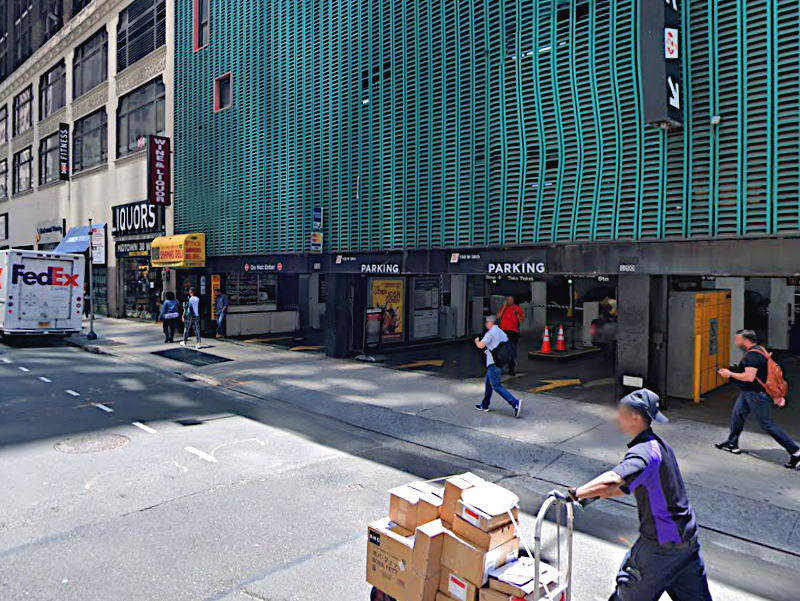 Street view of (SP+) - 150 W. 38th St. Garage - VIP Self Park
