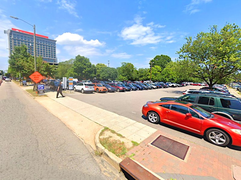 Street view of 529 Wilmington Lot