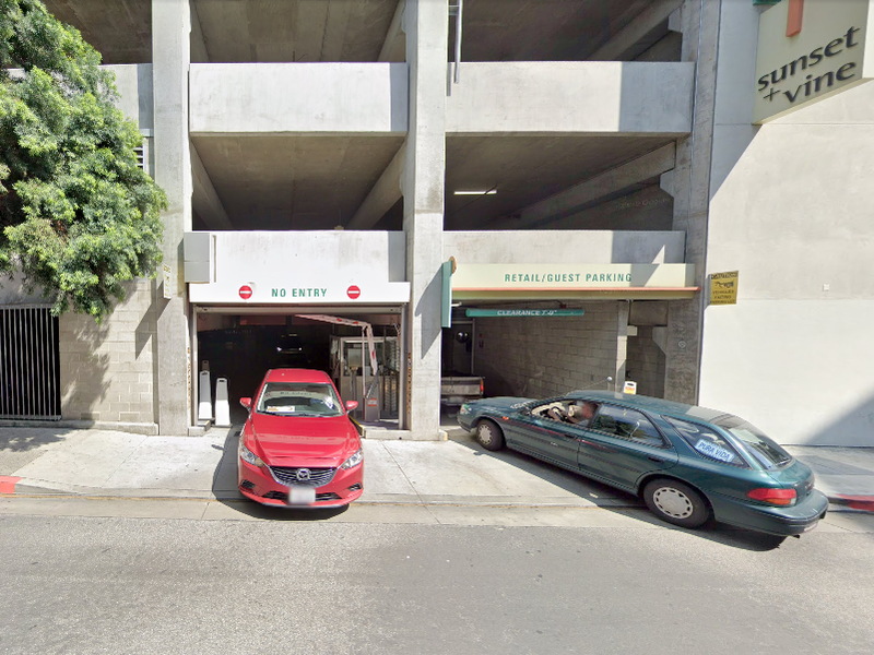 USA PARKING看板　マッチョ！ SLSPXO434BIG.jpg