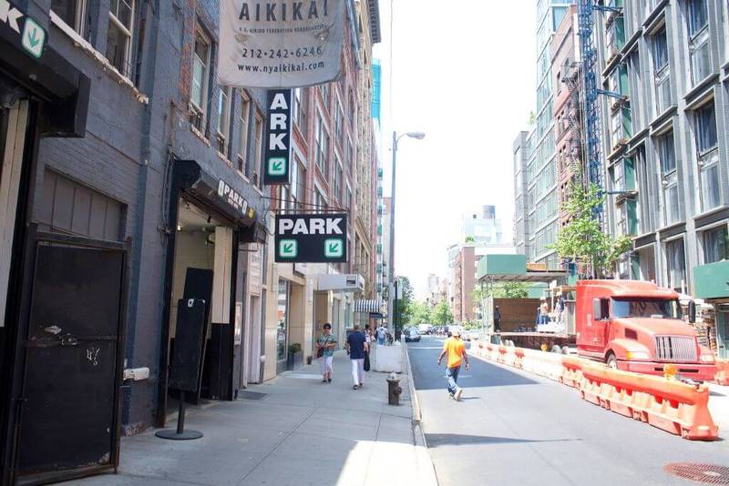 Street view of Nine Dragons Group - Park 18 West Garage