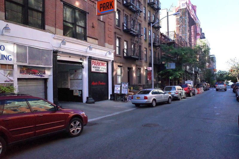 Street view of APPLE Parking