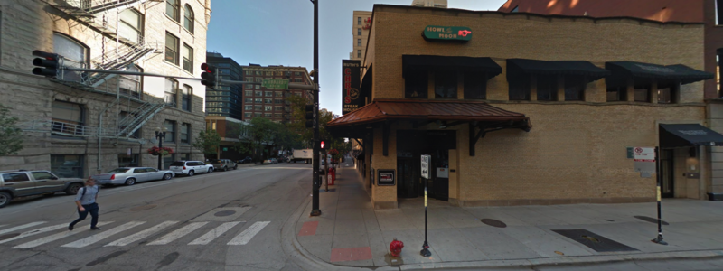 Street view of Ruth's Chris Steakhouse - Valet Kiosk