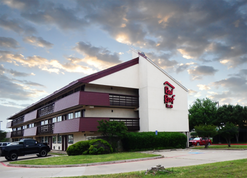 Airport: Red Roof Inn Airport Parking DFW Background