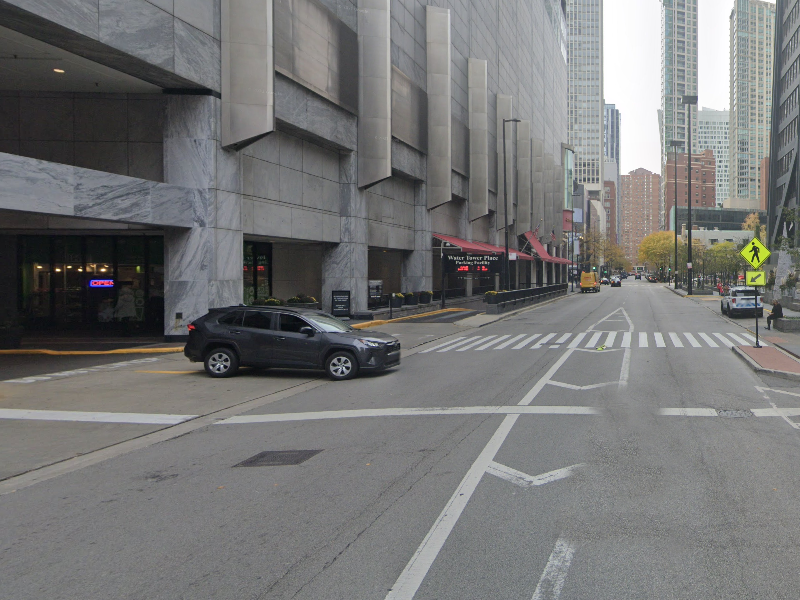 Parking at Chicago Place Condos Garage - Valet