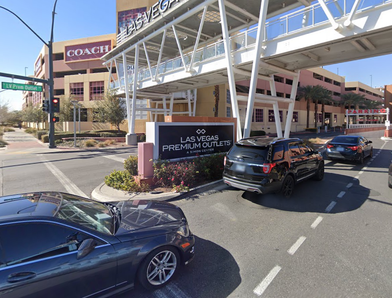 Driving directions to Parking Garage A - LV North Premium Outlets, 875 S  Grand Central Pkwy, Las Vegas - Waze