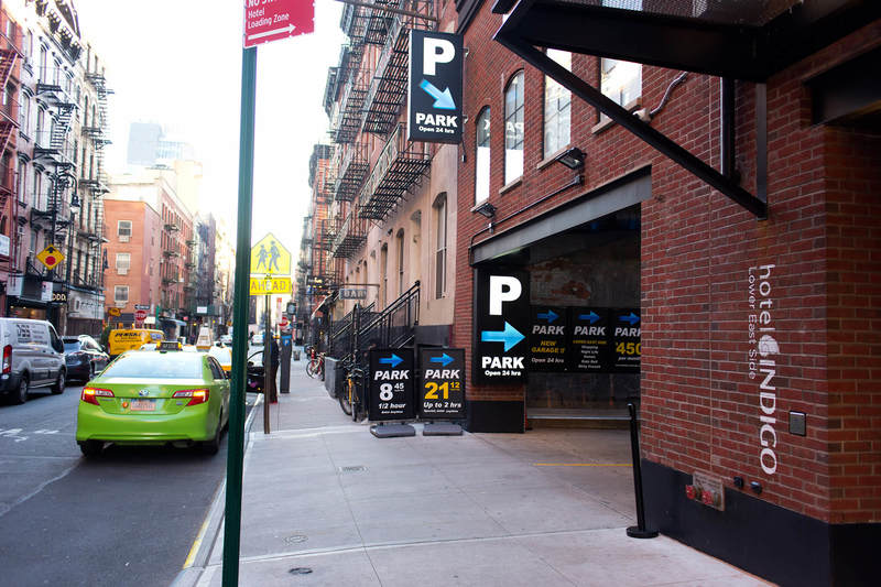Street view of Select Garages