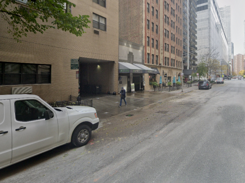 Parking at Chicago Place Condos Garage - Valet