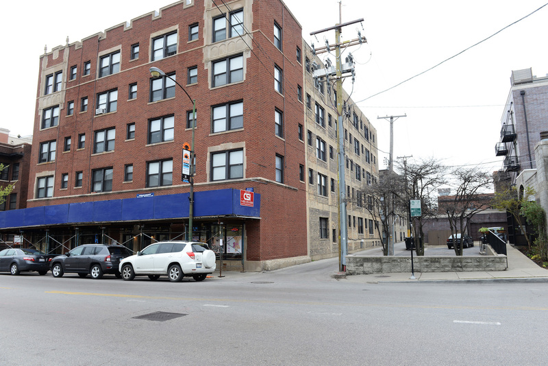 Street view of Alley Space - Wrigleyville Parking