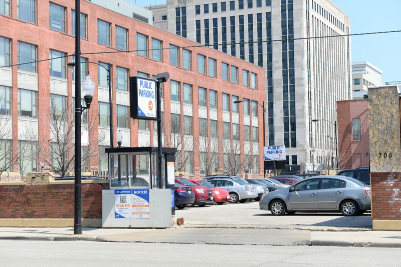 Street view of 705 S. Jefferson St