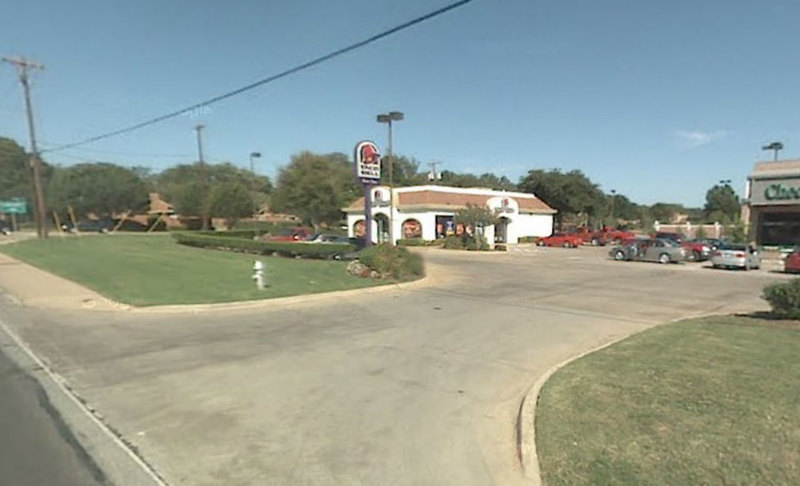 Street view of Taco Bell Parking